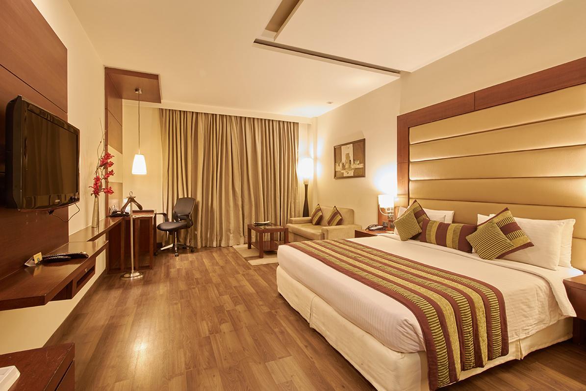 Country Inn And suites by Radisson Sec 12, Gurugram - Tap to explore photos