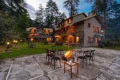 StayVista | Casa Bella Vista, Manali