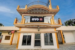Hotel O The Aadvan Palace, Sitapur, Uttar Pradesh