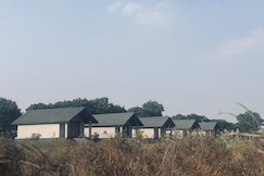 Private Pool Cottages in Jawai Aravalli Views, Sumerpur