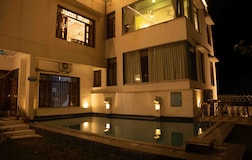 Swimming Pool 1