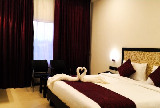 Dsr Madhanam Inn Kumbakonam Price Address Reviews Dsr Madhanam Inn Kumbakonam Price Address Reviews