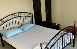 Bedroom Room 1