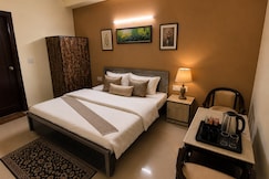 HOTEL LOTUS INN, Greater Noida