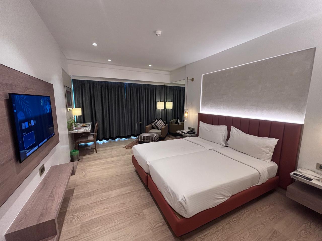 Executive Club Twin Room with Bathtub 1