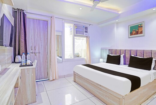 Hotel O Luxury Inn