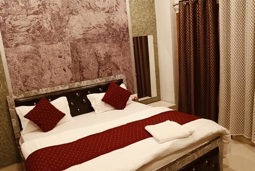 Hotel O Suryavanshi Palace