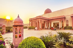 Orchha Palace and Convention Centre, Shivpuri