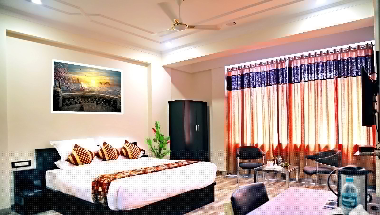 HOTEL RAISINA HILL - Tap to explore photos
