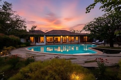 StayVista | Wander Beyond 3 BHK Villa, Alibaug