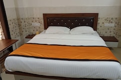 Hotel Sahara Lodging & Boarding, Thane