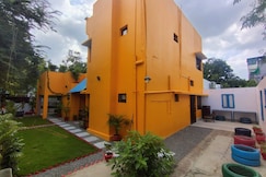 TNC Lucknow by The Nomad Cave (Hostel), Lucknow