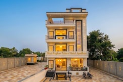 Shri Raghav Palace Hotel Ayodhya, Ayodhya