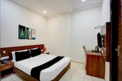 Super Townhouse Dashrathpuri Metro Formerly Elegant Palace, Delhi