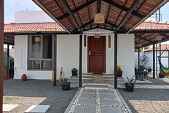 SURATHI ENCLAVE Guest House, Ooty