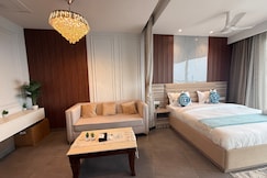 Skyline Studio Noida  at supernova, Noida