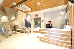 Megha Hotel Lucknow, Lucknow