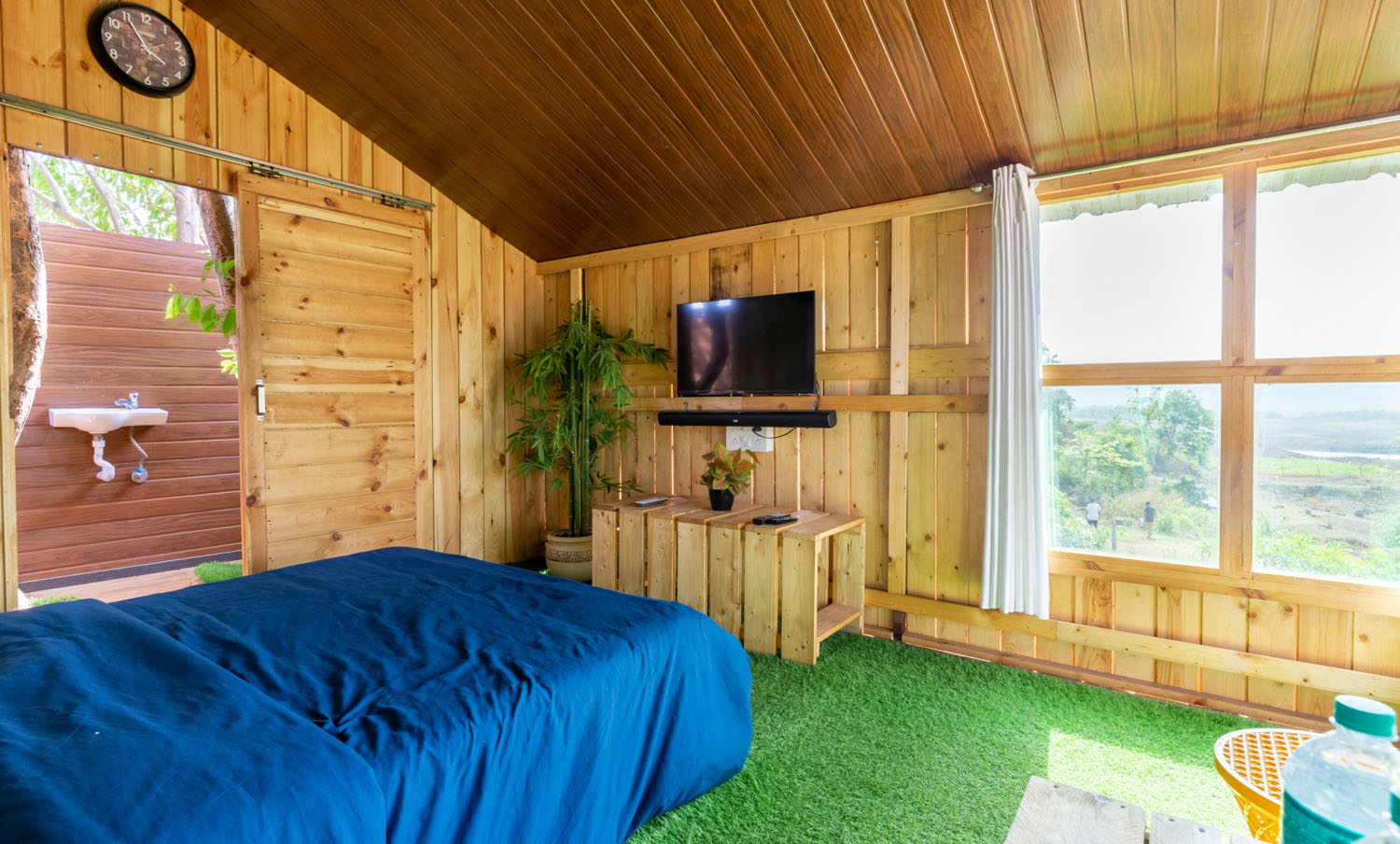 Tree house 2BHK Pawna Lake - Tap to explore photos