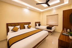 Hotel R.K. Palace near Banke Bihari Temple, Vrindavan
