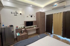 Cozytime Stays BnB Modern Comfort Premium Stays, Greater Noida