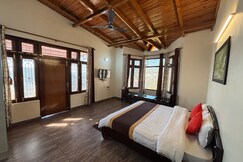 Hotel goludev valley view, Naukuchiatal