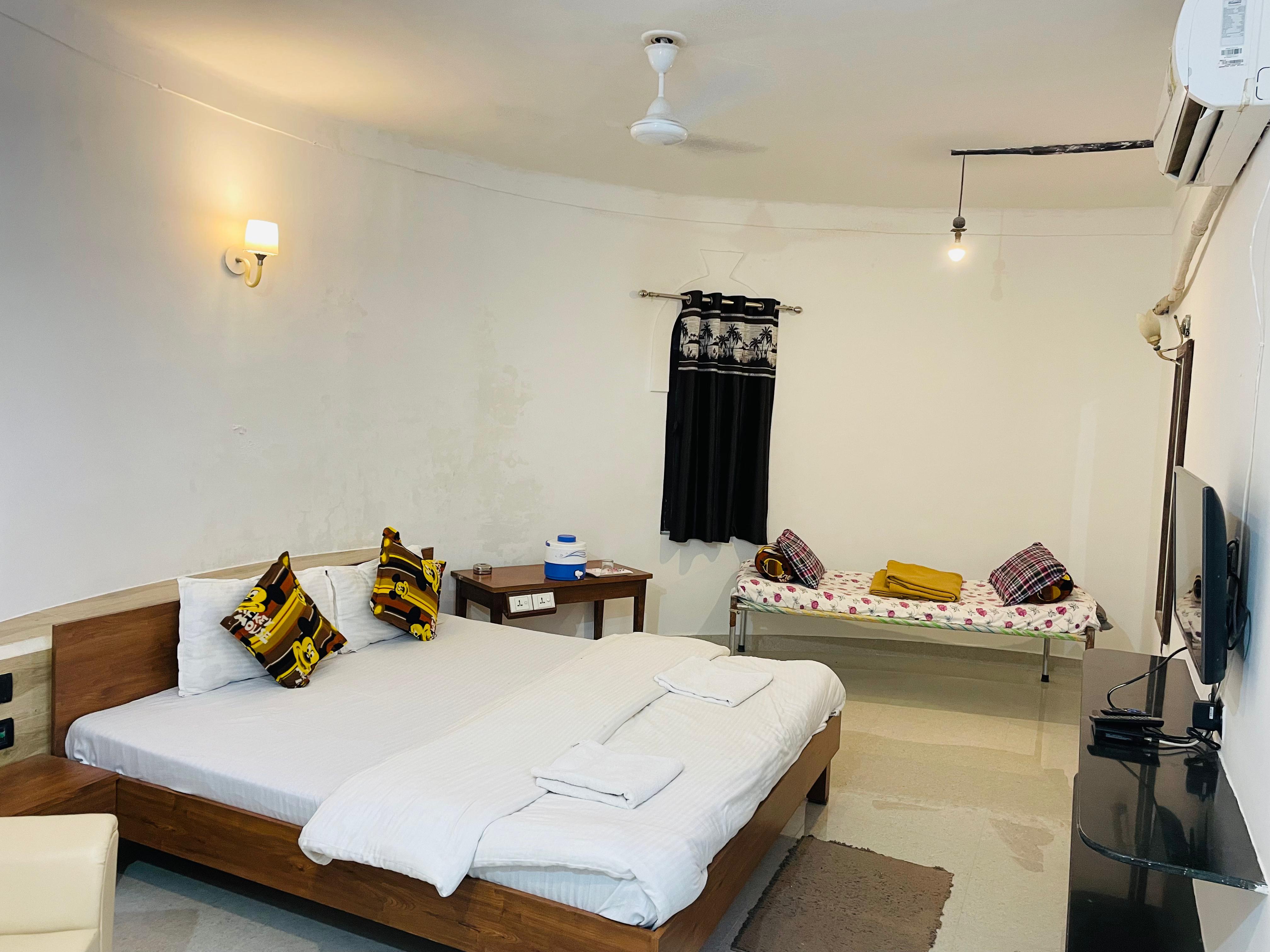 Hotel Shyam Farm House & Resort - Tap to explore photos