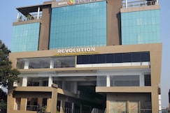 Hotel 3 Leaves, Kolhapur