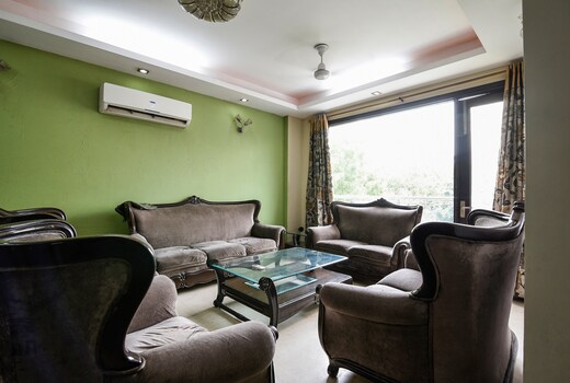 Service Apartment 4 BHK Lajpat Nagar