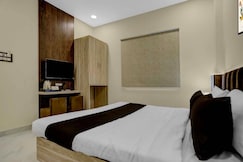 Super Townhouse Oak Kaal Bhairav Temple Varanasi, Varanasi