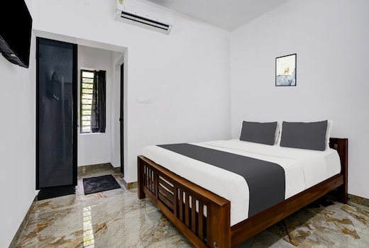 Hotel O EVA RESIDENCY