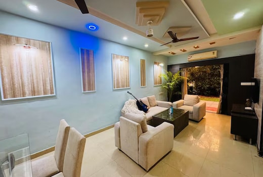 Rv3 4BHK Villa