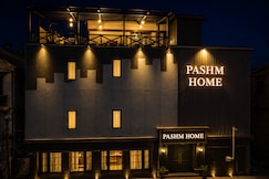 Hotel Pashm Home- Dargah Hazratbal Shrine Dal Lake, Srinagar