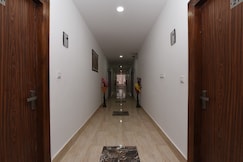 Hotel O Noida Suites, Noida
