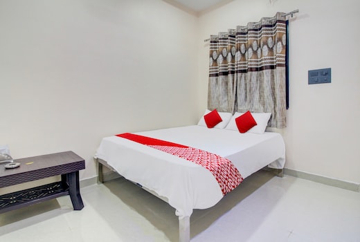 Hotel O Roman Inn
