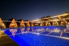 Sapling's N Eyrie's Farm, Bhopal