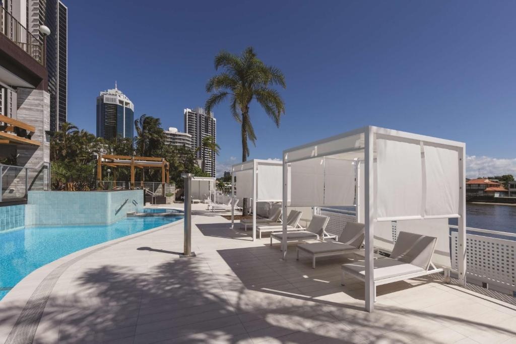 Vibe Hotel Gold Coast - Tap to explore photos