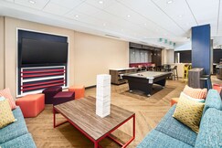 Tru by Hilton Ft Lauderdale Airport, Broward