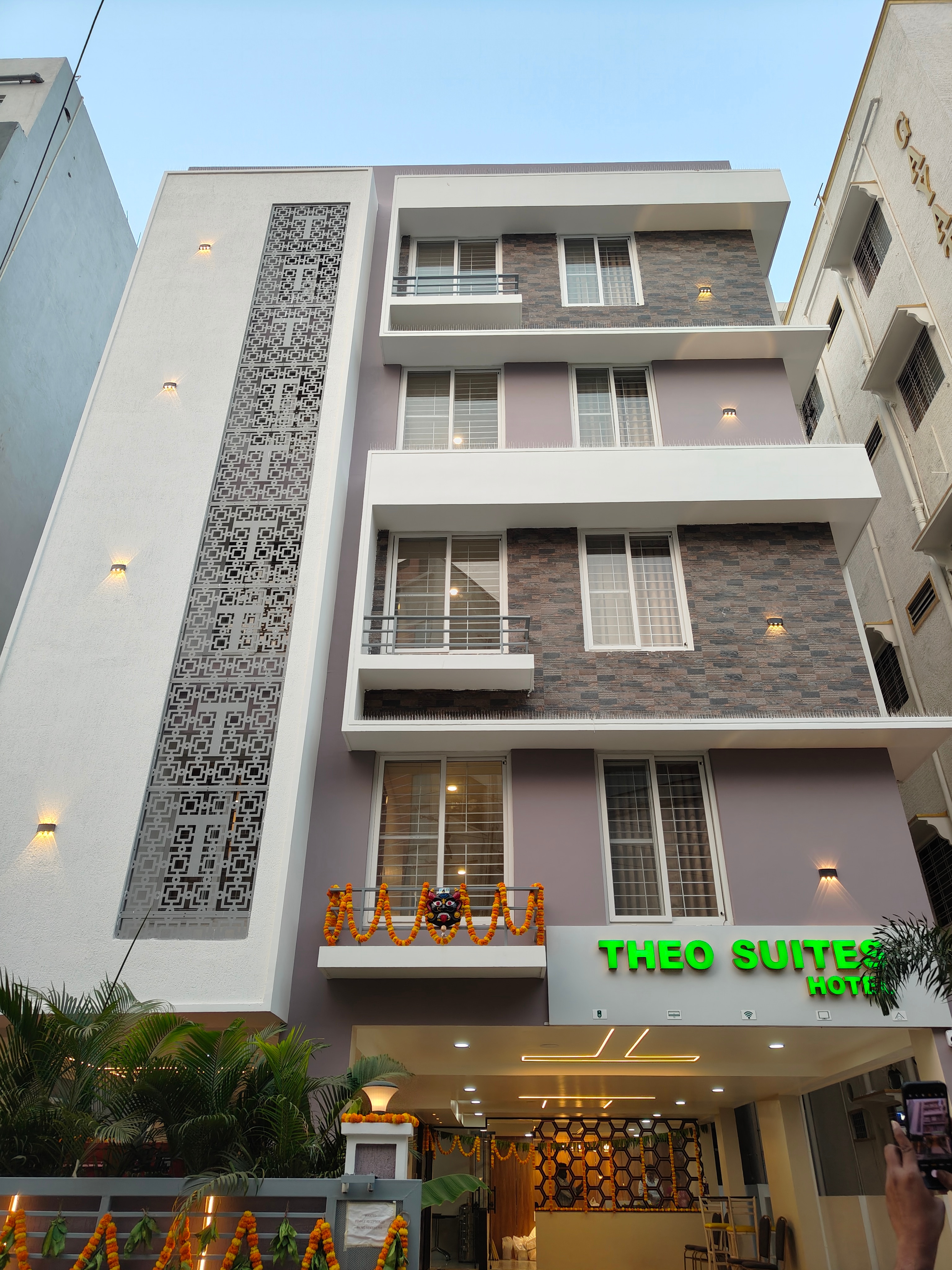 Theo Suites Hotel Madhapur - Tap to explore photos