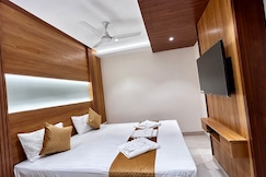 The Paradise Platinum