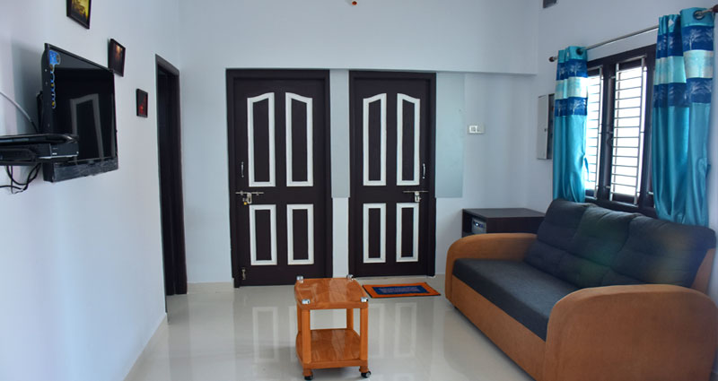 SRI HOME STAY - Tap to explore photos
