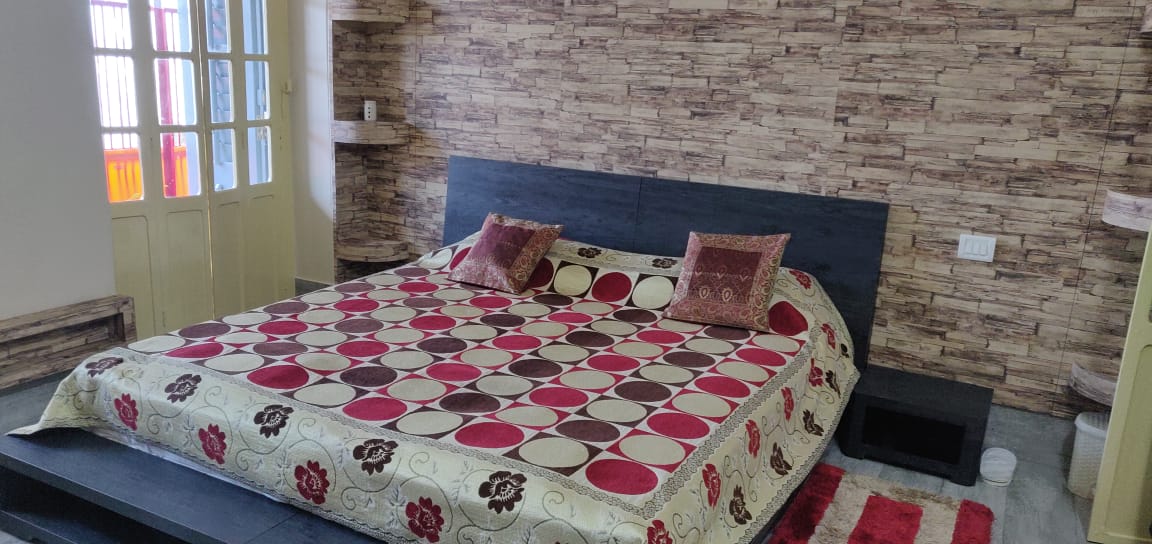 Shiva Ganges View Guest House - Tap to explore photos