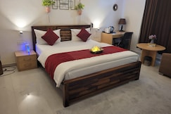 Isaki Suites by Ivory Stays, Greater Noida