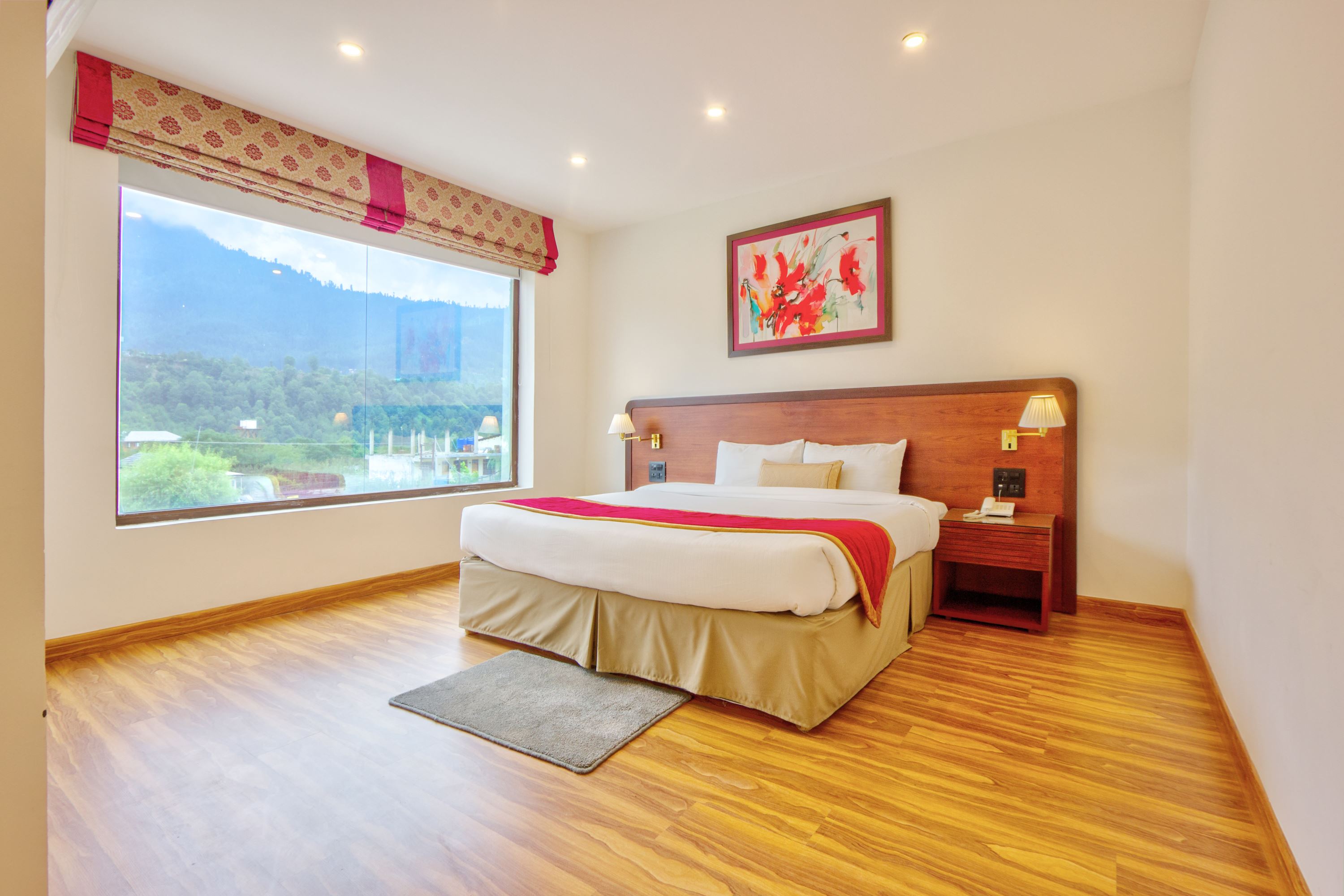 Span Inn & Suites Manali - Tap to explore photos