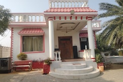 Farmhouse property well maintained private getaway, Gurgaon