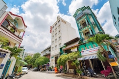 Collection O Dinh Dinh 2 - Near T3, Thuan An