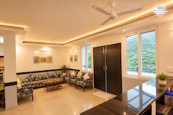 The Sangam House, Pauri
