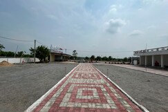 MEHANDI RESORT HOTEL & RESTAURANT, Madanpur