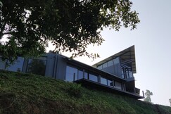 Otium Villa, Trimbak