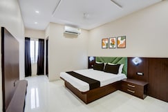 Hotel O The Prism rooms and banquet, Patna