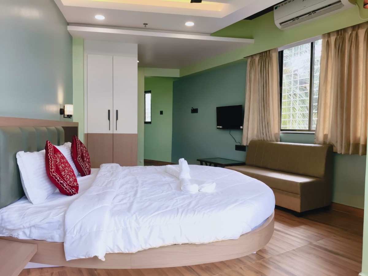 HOTEL RATNADURGA 3